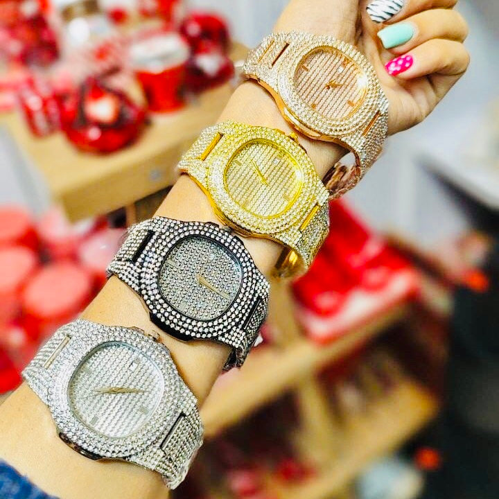 Men Watch Diamond Steel Luxury Stylish Durable Quality Timeless Design